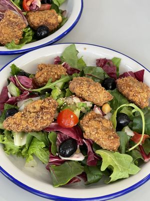 Vegan chicken salad. It was yummmmm  at Bottle Lounge 보틀팩토리 in Seoul