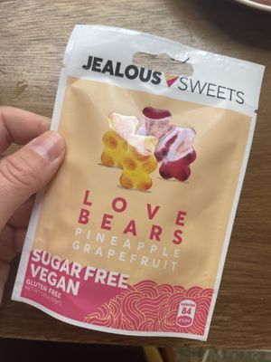 2.900 vegan gummy bear - soft, okay not great   at Bottle Lounge 보틀팩토리 in Seoul