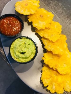 Crispy plantain chips and homemade guacamole 😍 at Two Monkeys in Copenhagen