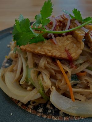 Nudeln mit Tempeh  at The Little Hanoi in Heilbronn