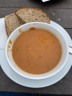 Vegan tomato and lentil soup ☺️  at Phoenix Café in Findhorn