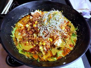 Curry ginger signature ramen at REDWHITE BONELESS RAMEN - Boston in Boston