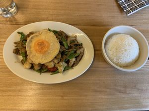 Vegan option at Lily's in Zurich