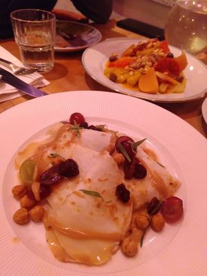 Delicious celeriac in salt crust and fennel orange sharing platters #Veganuary at Baka d'busk in Copenhagen