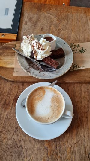 Brownie and cappucino at Bistro Calypso in Eindhoven