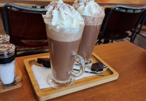 Vegan hot chocolate at Bistro Calypso in Eindhoven