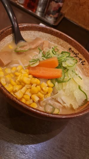 Shio (salt) ramen at Shinbu Sakiya Ramen - 麺匠真武咲弥 in Tokyo