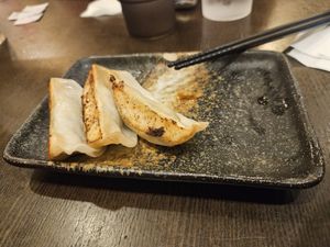 GF Vegan dumplings (5 piece, ¥700) at Shinbu Sakiya Ramen - 麺匠真武咲弥 in Tokyo