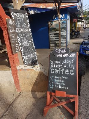 ReThink's sign at ReThink in Utila