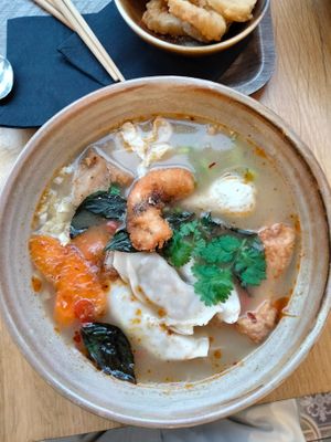  at Liu Lin in Brussels