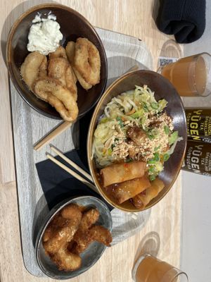 calamares, tempura & noodle bowl 🍲   at Liu Lin in Brussels