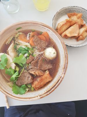  at Liu Lin in Brussels