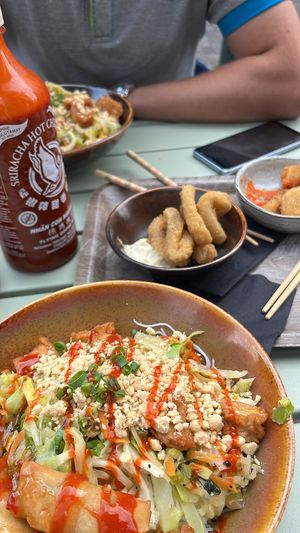 Shring, calamares and noodles  at Liu Lin in Brussels