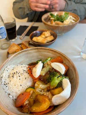 Mushy and overcooked.  Tasted waaayyyy to sweet at Liu Lin in Brussels