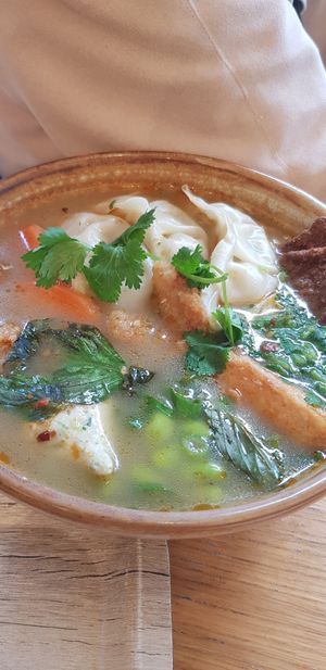 Coco spicy soup at Liu Lin in Brussels