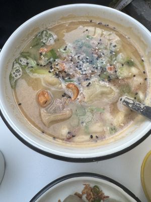   at Liu Lin in Brussels