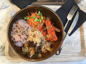 Crispy chicky bowl 

Délicieux ! at Liu Lin in Brussels