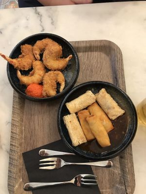 Calamars et gambas vegans  at Liu Lin in Brussels