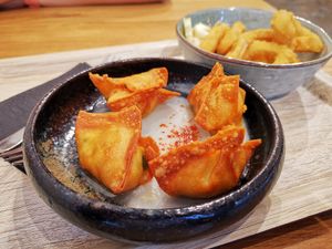 Crispy Wontons at Liu Lin in Brussels