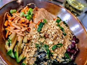 Taipei salad at Liu Lin in Brussels