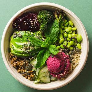 Get the jungle experience with our green guatemala at Rå Bowls & Juices in Groningen