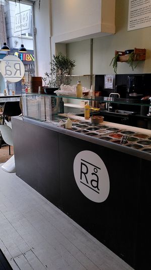 Counter at Rå Bowls & Juices in Groningen