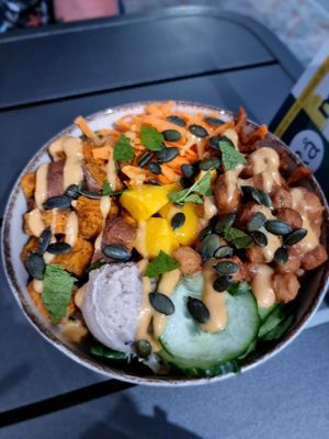 Medium manhattan mango at Rå Bowls & Juices in Groningen