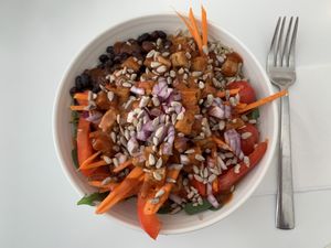 Red Pepper Bowl  at Rå Bowls & Juices in Groningen