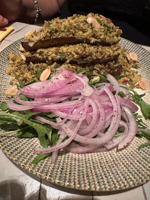 Aubergines à l’ail avec boulgour et lentilles  at Naranj in Marrakech