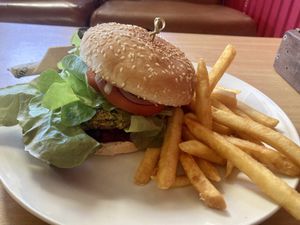 Chickpea veggie burger (vegan)  at DP1 Cafe in Greymouth