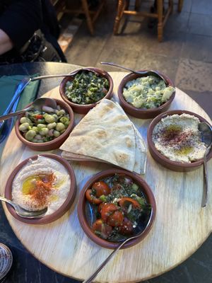 Cold meze  at Tahini in Dundee