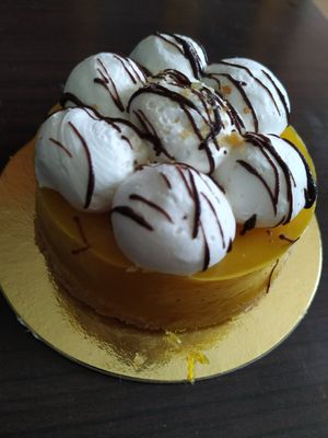Torta vegana di mango at Panaderia Los Abuelos in Fuerteventura