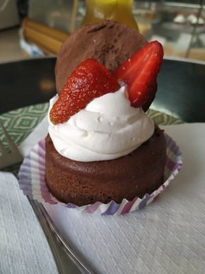 Colazione vegana at Panaderia Los Abuelos in Fuerteventura
