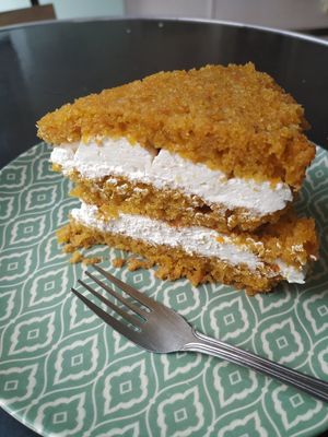 Torta vegana di carote e crema al limone at Panaderia Los Abuelos in Fuerteventura