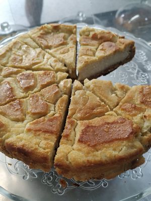Vegan "cheesecake" at Panaderia Los Abuelos in Fuerteventura