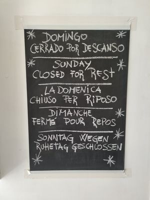 Timetable at Panaderia Los Abuelos in Fuerteventura