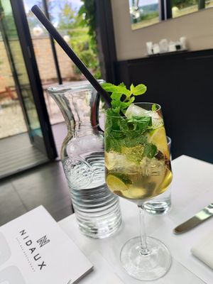 Vegan and non alcoholic Hugo Spritz at Le Nidaux in Nidau