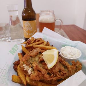 Gluten free tofish and chips with local (and not gluten free) beer.  at L'Ethiquete in Nantes