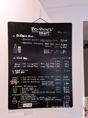 Drinks at L'Ethiquete in Nantes