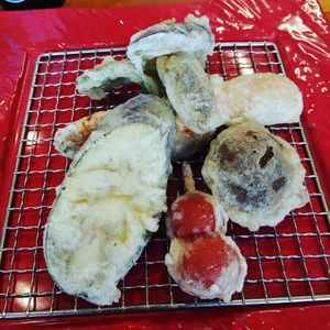 Eggplant, purple sweet potato, cherry tomatoes, pumpkin, shiitake mushroom, king brown mushroom. at Fuji Tempura Idaten in Fujikawaguchiko