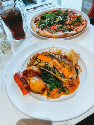 Vegan wellington & vegan pizza  at The Rockpool in Hayle