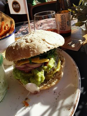 Avocado burger at Jilles in Oostende