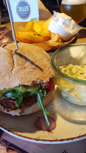 Der einzig vegane Burger, vor 2 Jahren waren es noch 4 vegane Burger at Jilles in Oostende