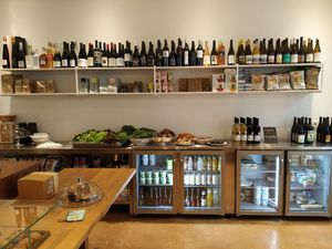Tienda at RE Organic in Mallorca