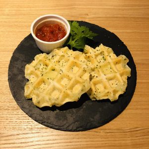 Potato waffle.ポテトワッフル。 at Queen's Healthy Diner in Nagoya