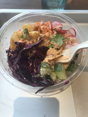 Avocado bowl with grilled pineapple  at Wholywood in Paris