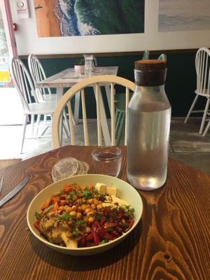 Mamman Bowl at Wholywood in Paris