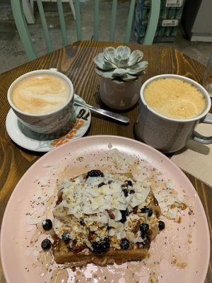 detox waffle, golden latte & oat cappuccino  at Wholywood in Paris