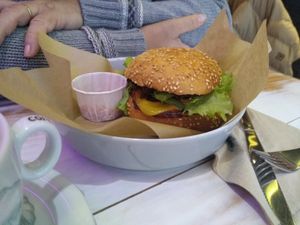 Sweet potato burger at Wholywood in Paris