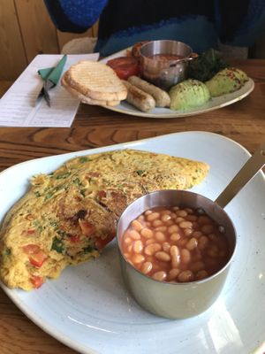 Chickpea vegan omelette and vegan fry up! Both so so delicious  at 50Nine in St Albans